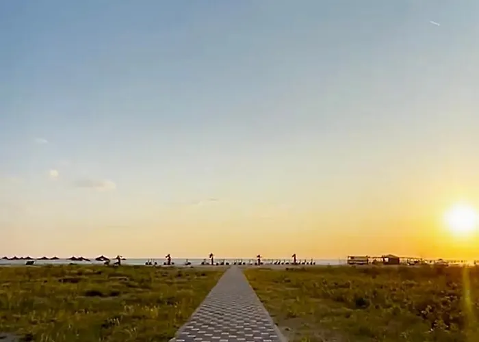 公寓 Colors By The Sea At Lalzi Bay