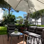 Appartement Colors By The Sea At Lalzi Bay