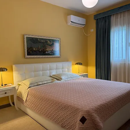 Appartement Colors By The Sea At Lalzi Bay *