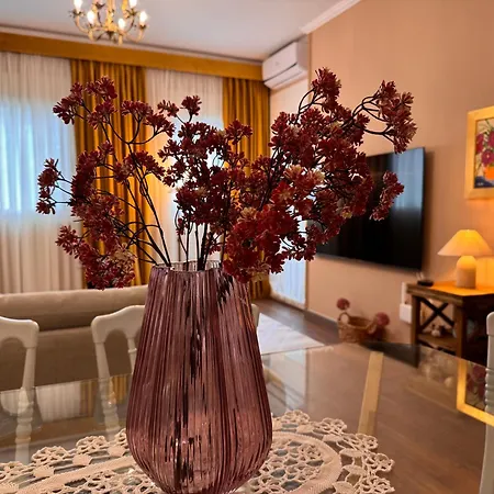 Colors By The Sea At Lalzi Bay Appartement