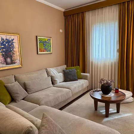 Colors By The Sea At Lalzi Bay Appartement